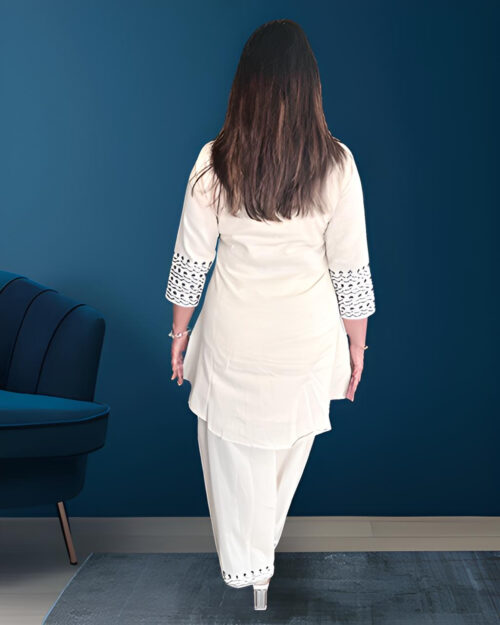 Shubnoor - Image 6