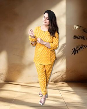 Zehra Vastraa